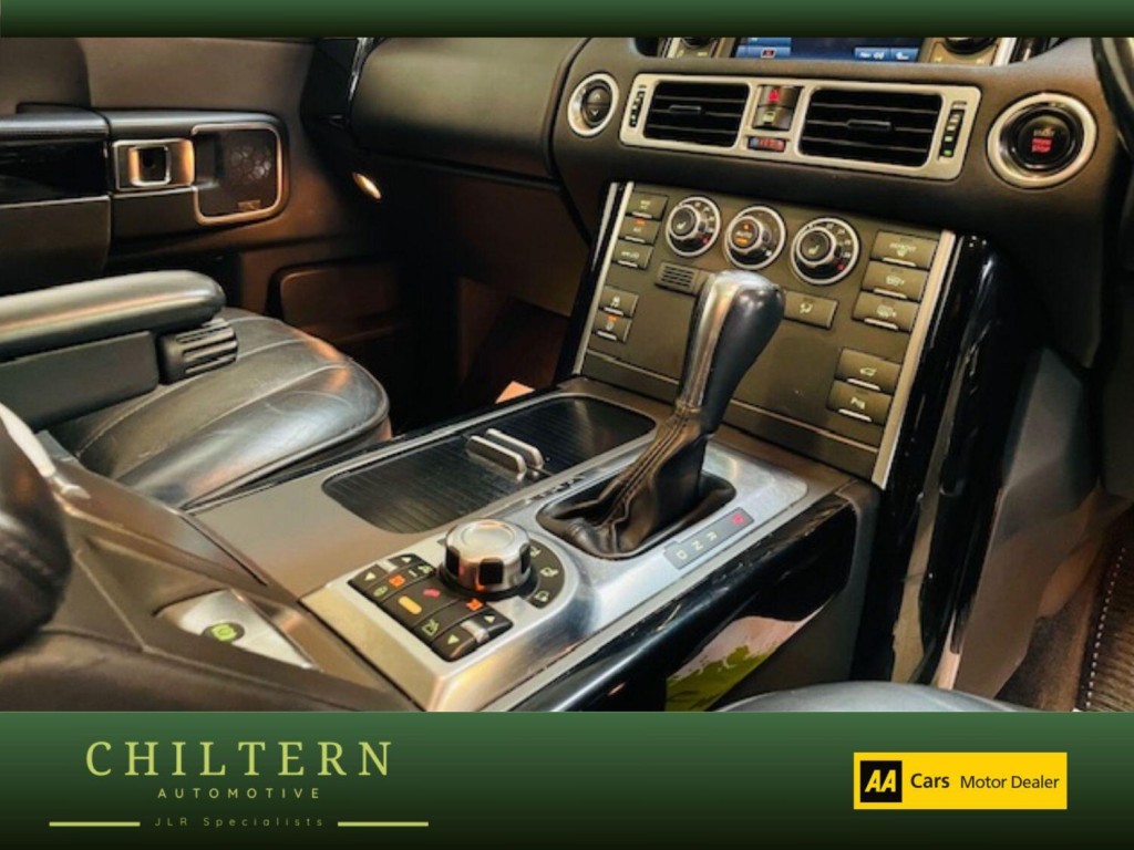 LAND ROVER RANGE ROVER