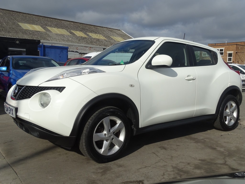 NISSAN JUKE
