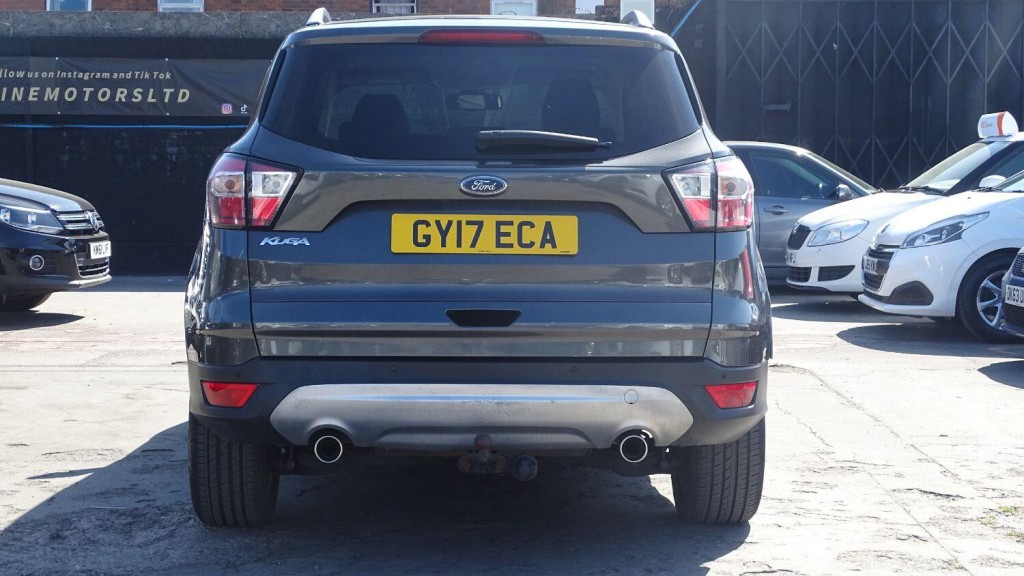 FORD KUGA