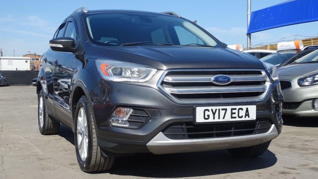 FORD KUGA