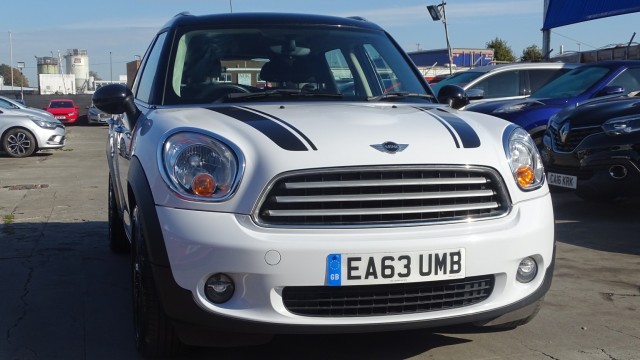 MINI COUNTRYMAN