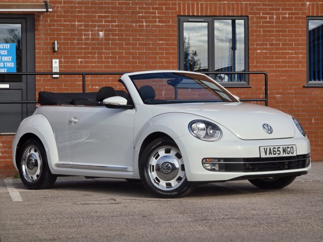 VOLKSWAGEN BEETLE