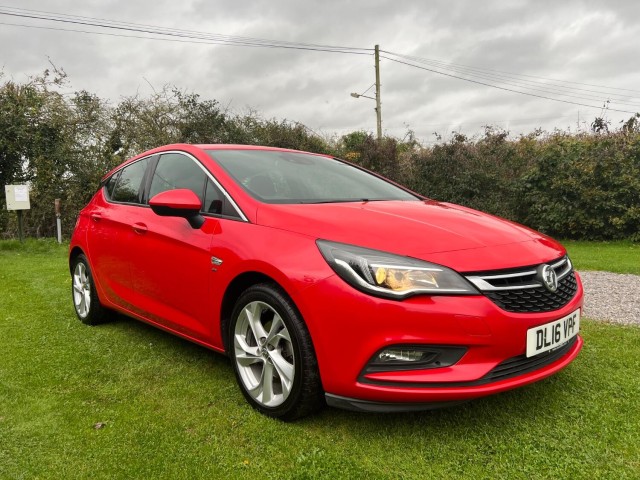 VAUXHALL ASTRA