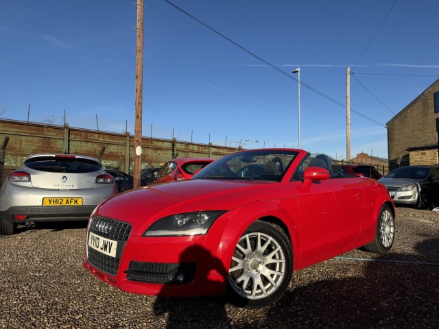 AUDI TT