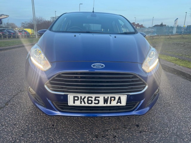 FORD FIESTA 1.0 T EcoBoost Titanium