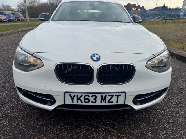 BMW 1 SERIES 2.0 116d Sport 5-door