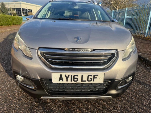 PEUGEOT 2008 1.2 PureTech Allure