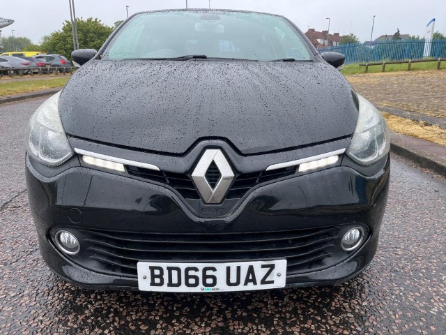 RENAULT CLIO 1.5 Dynamique S Nav dCi 90