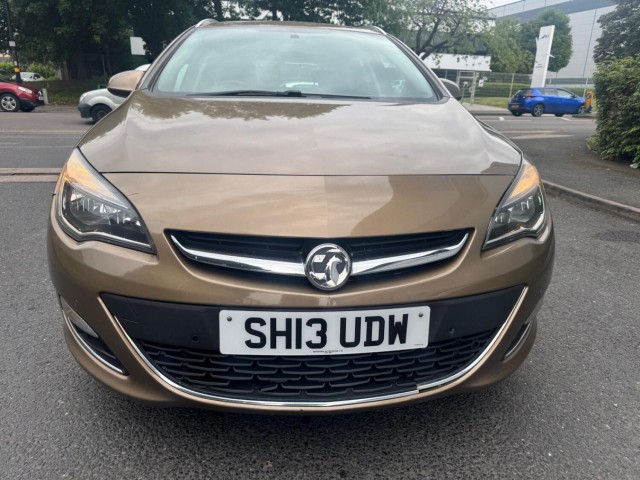 VAUXHALL ASTRA 2.0 CDTi SRi