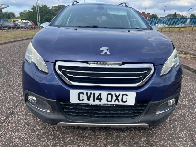 PEUGEOT 2008 1.2 VTi Allure