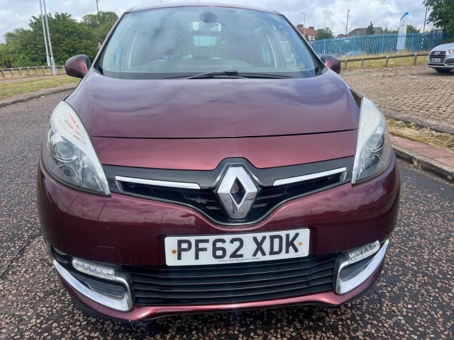 RENAULT SCENIC 1.5 dCi Dynamique TomTom