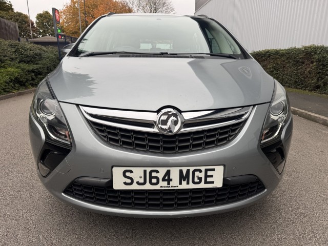VAUXHALL ZAFIRA TOURER 2.0 CDTi Exclusiv