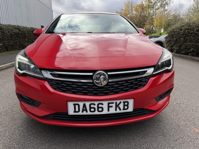 VAUXHALL ASTRA 1.6 CDTi BlueInjection SRi Nav