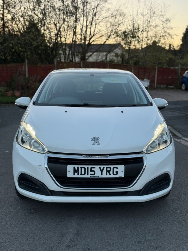 PEUGEOT 208 1.2 PureTech Active