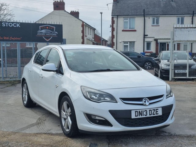 VAUXHALL ASTRA 2.0 CDTi ecoFLEX SRi Euro 5 (s/s) 5dr