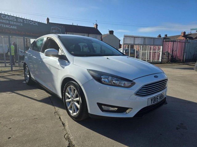 FORD FOCUS 1.0T EcoBoost Titanium Euro 6 (s/s) 5dr