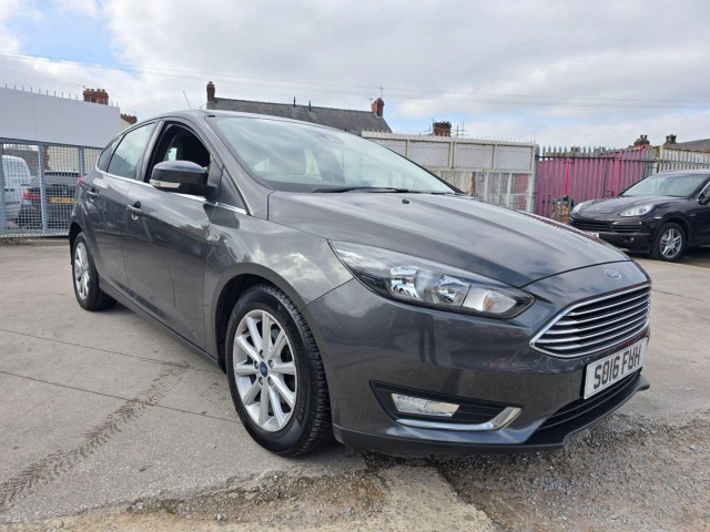 FORD FOCUS 1.0T EcoBoost Titanium Euro 6 (s/s) 5dr