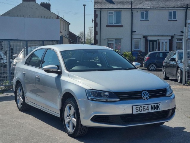VOLKSWAGEN JETTA 1.6 TDI BlueMotion Tech SE Euro 5 (s/s) 4dr