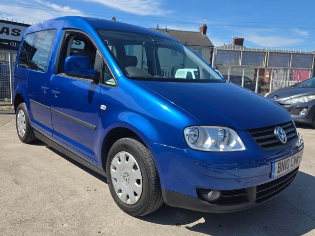 VOLKSWAGEN CADDY MAXI LIFE 1.9 TDI Pure Drive DSG Euro 4 5dr