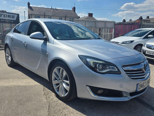 VAUXHALL INSIGNIA 2.0 CDTi ecoFLEX SRi Nav Euro 5 (s/s) 5dr