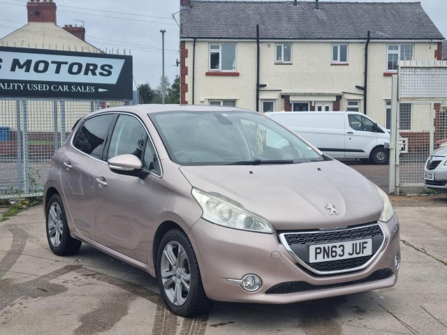 PEUGEOT 208 1.2 e-VTi PureTech Allure EGC Euro 5 (s/s) 5dr