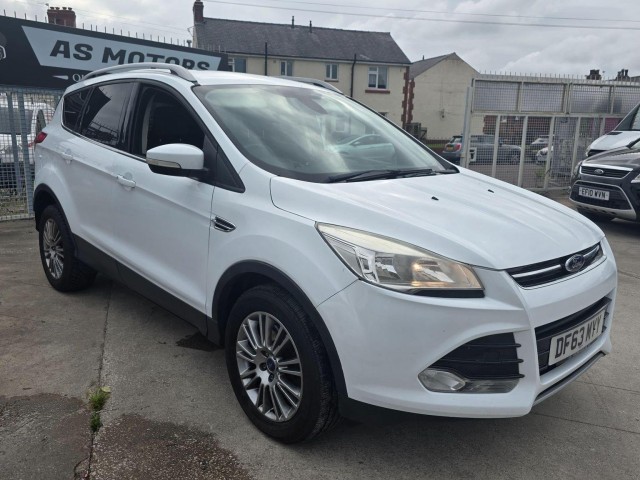 FORD KUGA 2.0 TDCi Titanium 2WD Euro 5 5dr