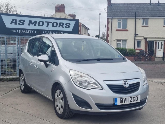 VAUXHALL MERIVA 1.7 CDTi Exclusiv Euro 5 5dr