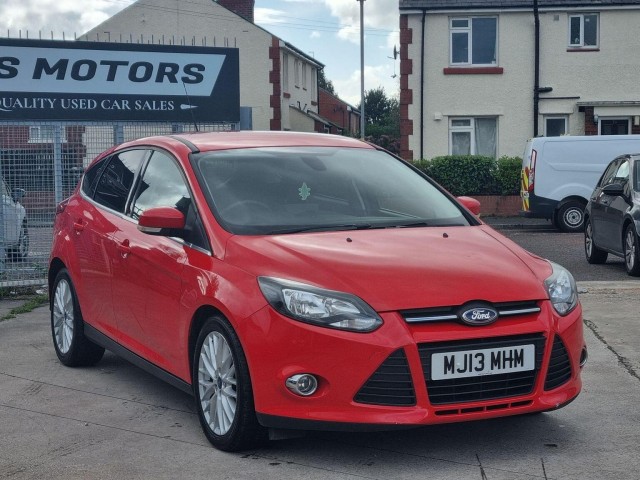FORD FOCUS 1.0T EcoBoost Zetec Euro 5 (s/s) 5dr