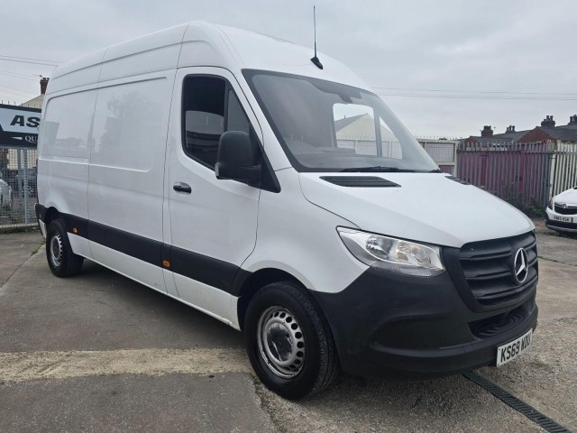 MERCEDES-BENZ SPRINTER 2.1 314 CDI FWD L2 H2 Euro 6 5dr