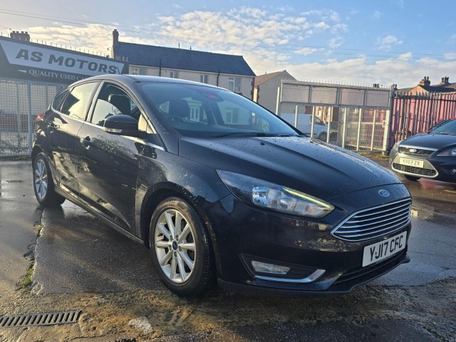 FORD FOCUS 1.0T EcoBoost Titanium Euro 6 (s/s) 5dr