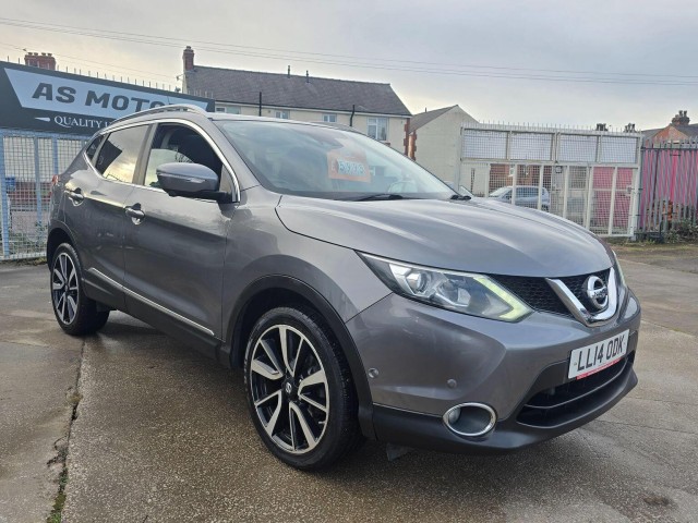NISSAN QASHQAI 1.2 DIG-T Tekna 2WD Euro 5 (s/s) 5dr