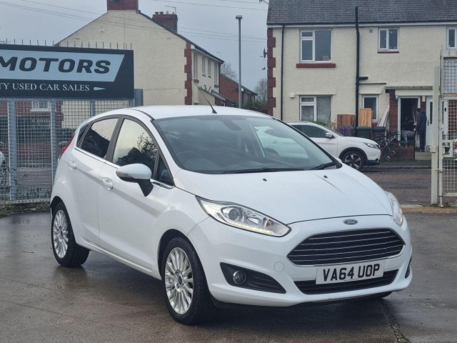 FORD FIESTA 1.0T EcoBoost Titanium Euro 5 (s/s) 5dr