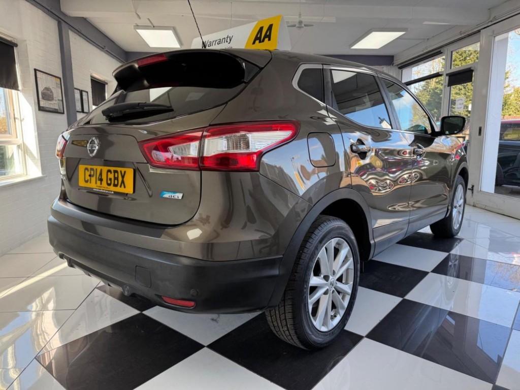 NISSAN QASHQAI