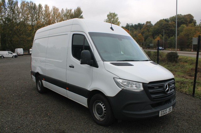 MERCEDES-BENZ SPRINTER