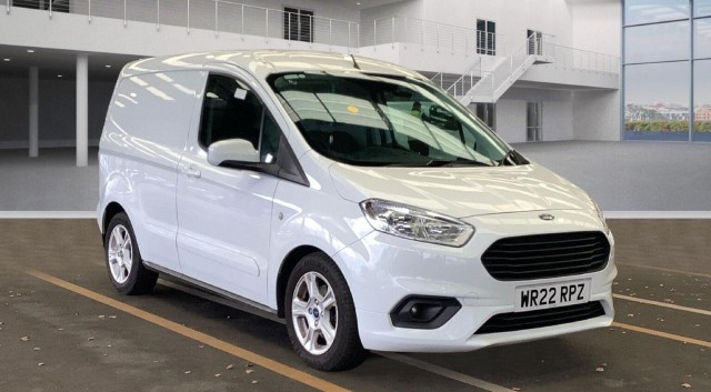 FORD TRANSIT COURIER