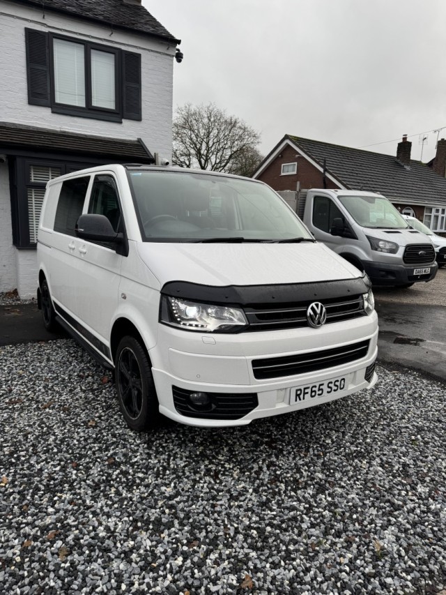 VOLKSWAGEN TRANSPORTER SPORTLINE 2015