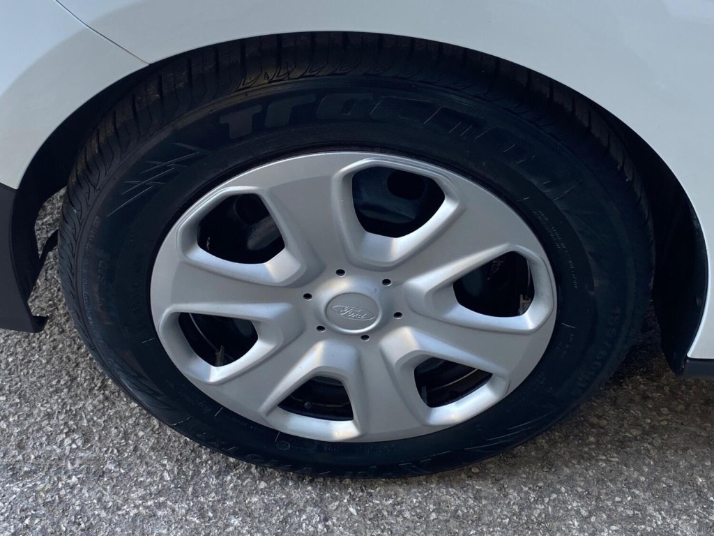 FORD TRANSIT COURIER