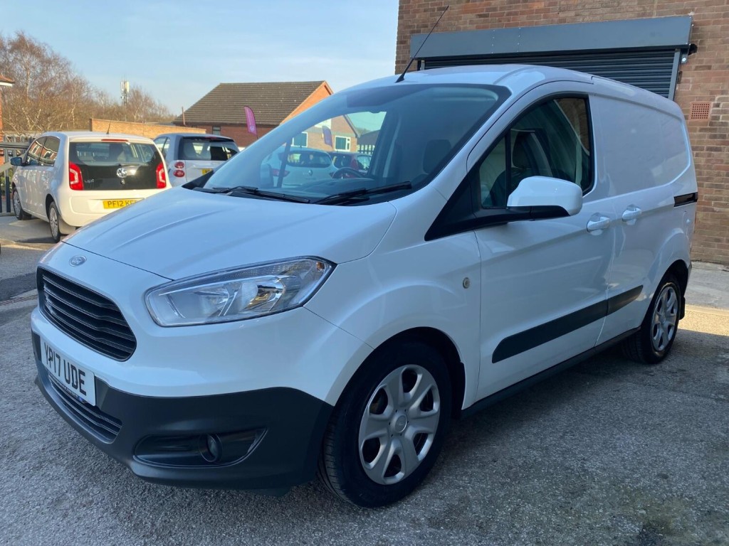 FORD TRANSIT COURIER
