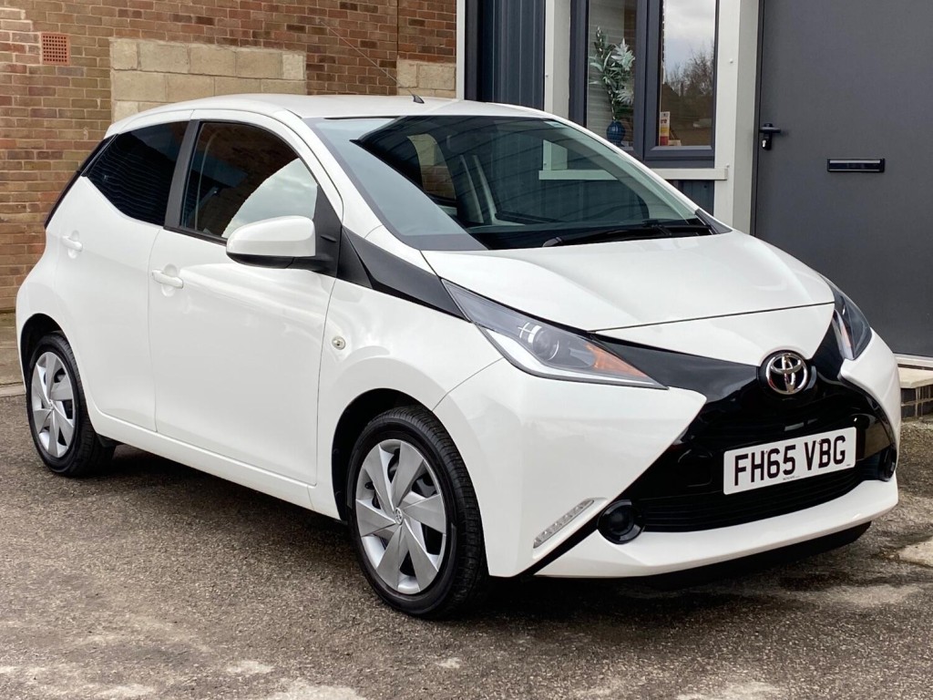 TOYOTA AYGO