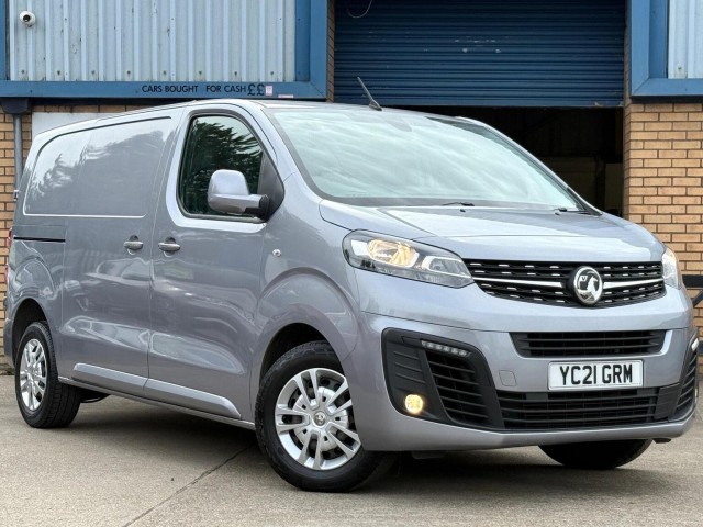 VAUXHALL VIVARO