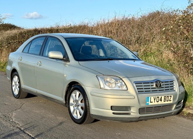 TOYOTA AVENSIS