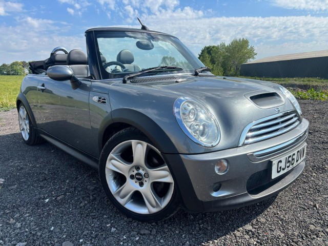 MINI CONVERTIBLE 1.6 Cooper S Convertible
