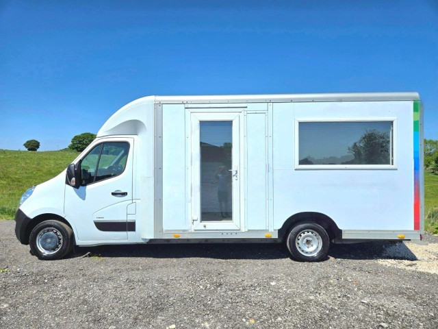 VAUXHALL MOVANO 2.3 CDTi 3500 HDT ULEZ EXEMPT