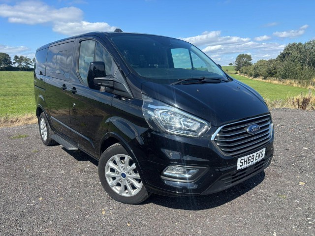 FORD TOURNEO CUSTOM 2.0 320 EcoBlue Titanium Wheelchair Accessible
