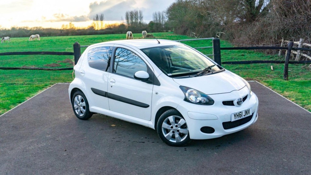 TOYOTA AYGO 1.0 VVT-i Go Euro 5 5dr