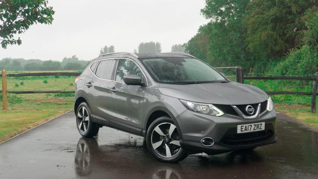 NISSAN QASHQAI 1.2 DIG-T N-Connecta 2WD Euro 6 (s/s) 5dr