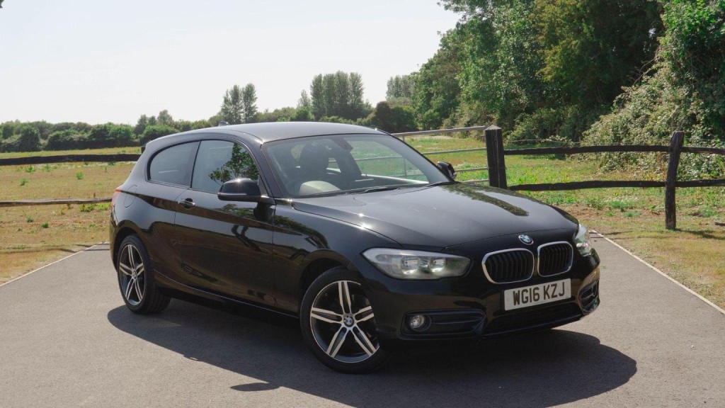 BMW 1 SERIES 1.5 118i Sport Euro 6 (s/s) 3dr