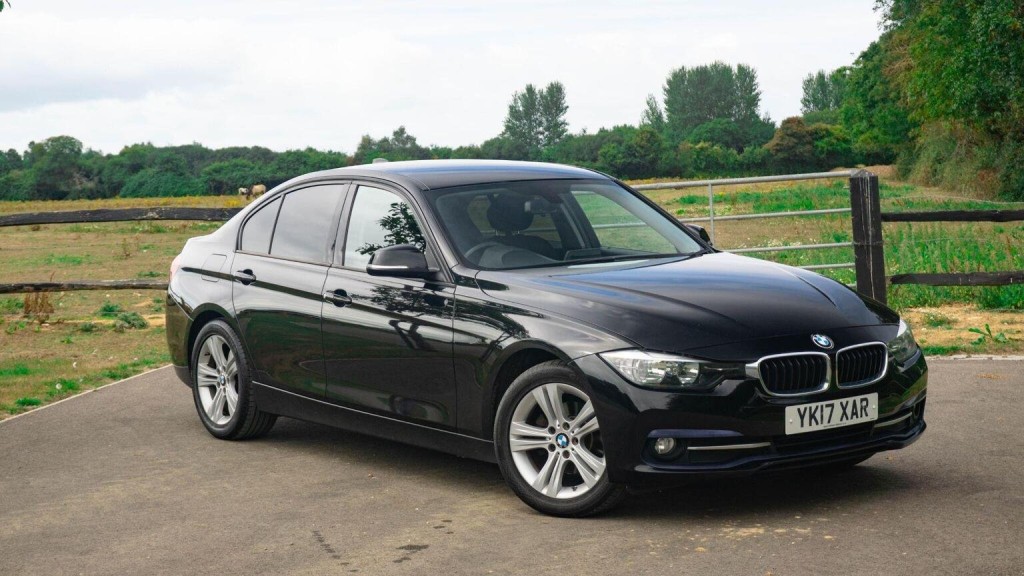 BMW 3 SERIES 1.5 318i Sport Euro 6 (s/s) 4dr