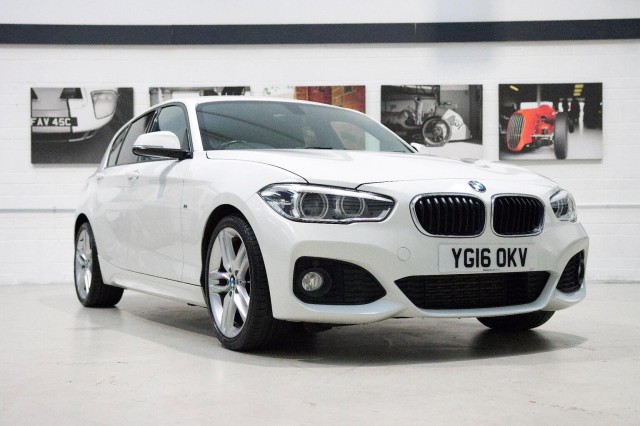 BMW 1 SERIES