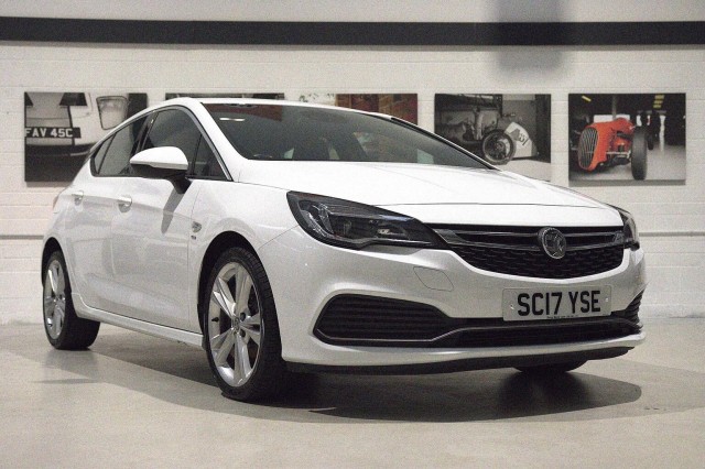 VAUXHALL ASTRA
